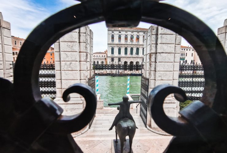 Vista del Gran Canal desde el museo Peggy Guggenheim Collection de Venecia